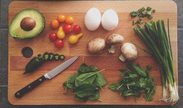 Nove dicas para mudar seus hábitos alimentares e cozinhar de forma saudável