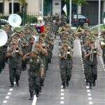 Dia do Exército: Banda do Comando Militar do Oeste se apresenta em shopping