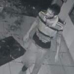 VÍDEO: Bandido arremessa pedra contra joalheria e furta 15 relógios em cidade de MS