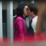 Atores de Malhação comemoram beijo gay entre os persongens