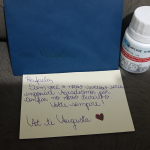 Bilhete de atendente de farmácia em entrega de remédio emociona mãe em Campo Grande