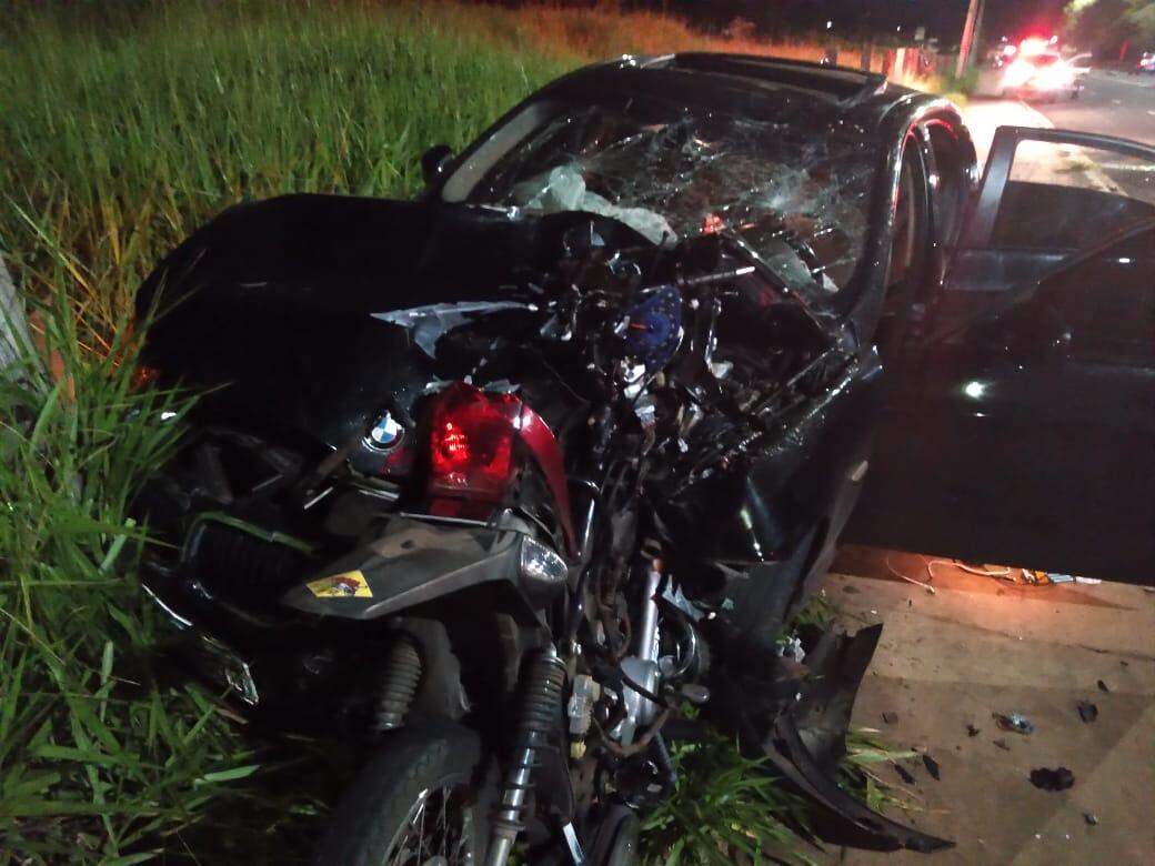 De BMW e com 47 passagens pela polícia, condutor bêbado atropela e mata motociclista em Campo Grande