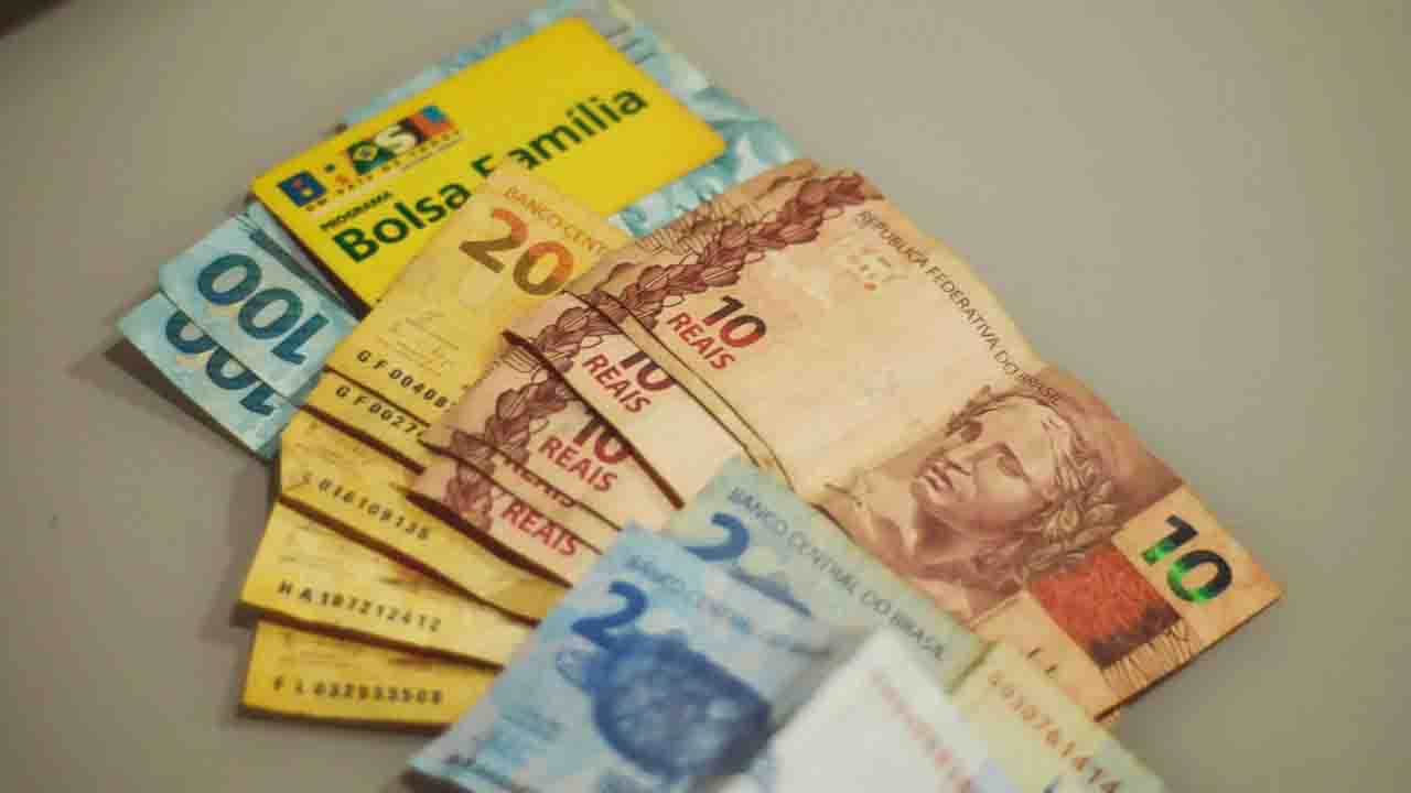 Bolsa Família turbinado: Bolsonaro revela novo valor que pode pagar aos beneficiários
