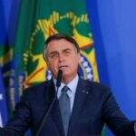 Às vésperas das eleições, Bolsonaro pede votos para aliados, mas não cita filho