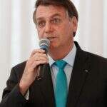 “A primeira dose foi em 18, a segunda vai ser em 22”, diz Bolsonaro ao comparar vacina com mandato