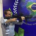 Bolsonaro publica decretos que facilitam acesso e registro de armas de fogo