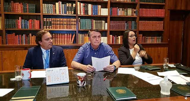 Moraes prorroga mais uma vez inquéritos que incomodam Bolsonaro