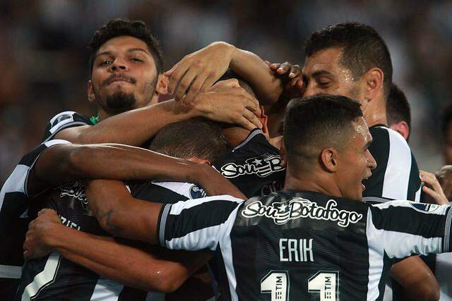 Botafogo em vitória da Copa Sul-Americana (Foto: Vitor Silva/Botafogo)