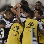 Botafogo joga mal, empata com Vitória e fica a cinco pontos do Coritiba
