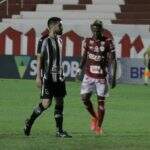 Botafogo não aproveita expulsão e só empata com o Vila Nova na estreia da Série B