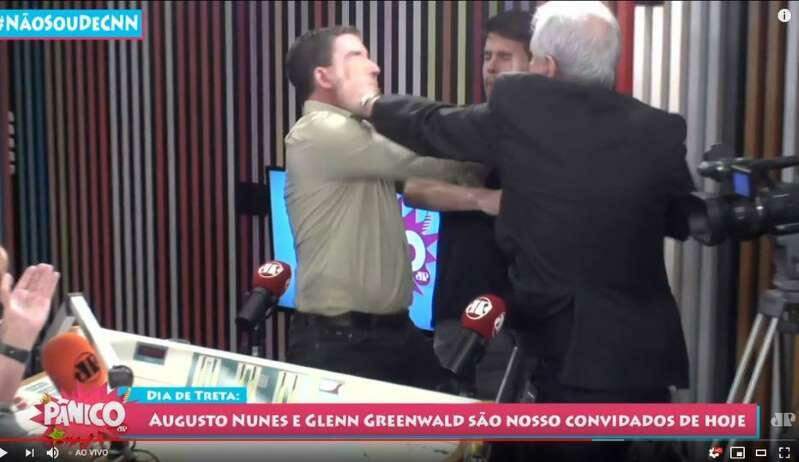 VÍDEO: Augusto Nunes agride Glenn Greenwald após ser chamado de ‘covarde’ ao vivo