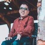 Conheça Caio Henrique, influenciador com deficiência que leva mensagens motivacionais à Internet