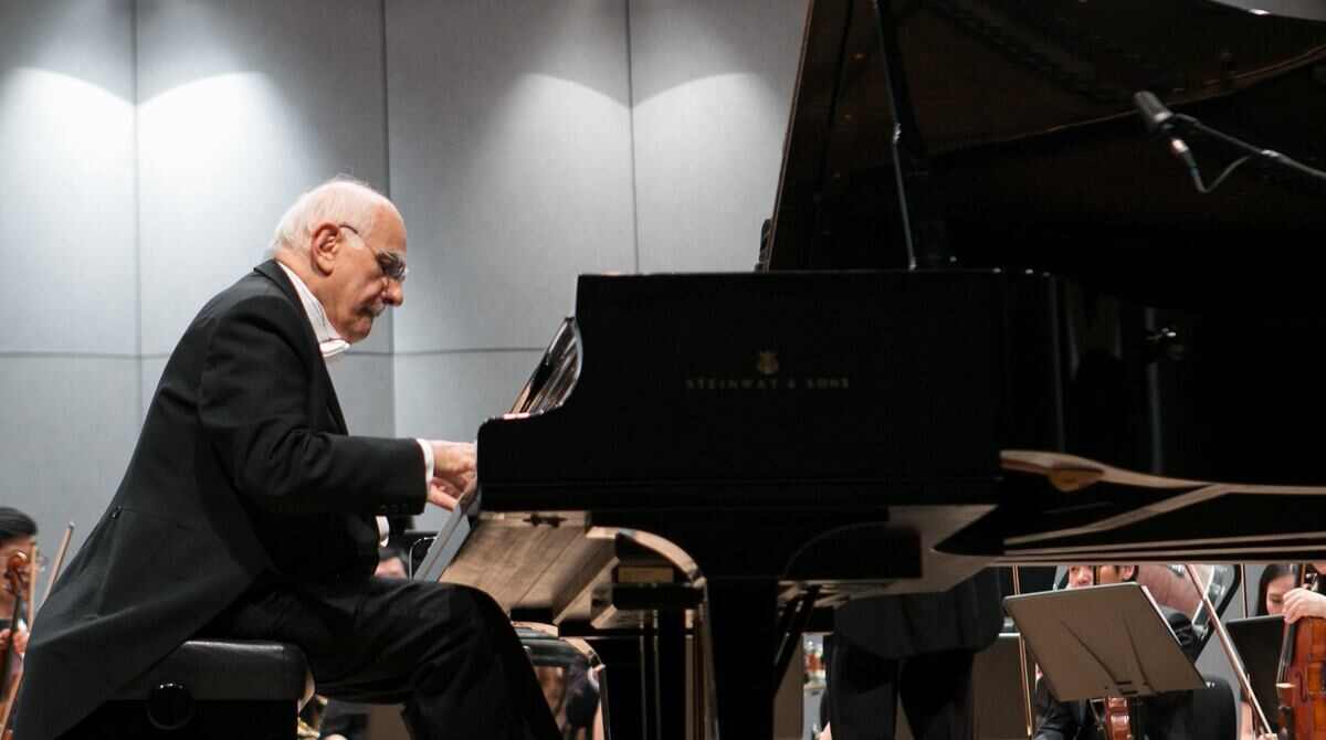 Caio Pagano, um pianista expondo sua imensa paixão pela música