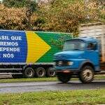 Caminhoneiros pró-Bolsonaro fazem bloqueios em 7 trechos de rodovias de MS; confira quais