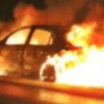 Preso após incendiar carro diz que recebeu R$ 500 do dono do veículo para atear fogo