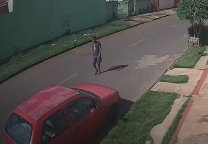 VÍDEO: Ladrão leva Gol em menos de um minuto no Tijuca, em Campo Grande