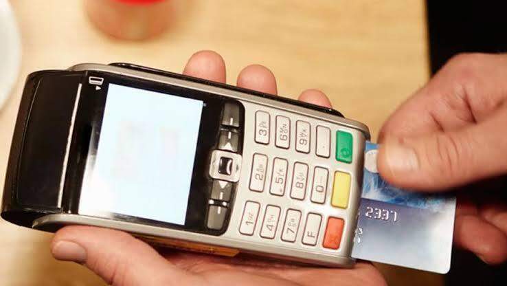 Polícia prende homem que furtou e utilizou cartão bancário de ‘amigo’