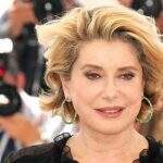 Catherine Deneuve hospitalizada após AVC.