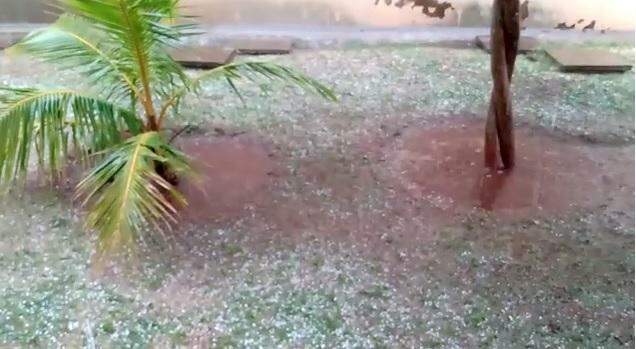 VÍDEO: Chuva de granizo é registrada por moradores do Tiradentes