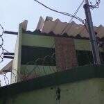 VÍDEO: Vendaval arranca telhado de guarita do Exército e assusta moradores da Vila Alba