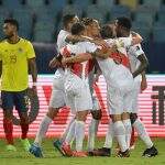 Em jogo com ‘brasileiros’, Peru supera Colômbia na Copa América e quebra jejum