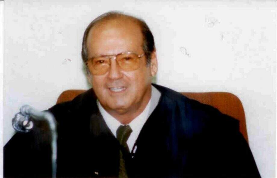 Morre Carlos Ronald Albaneze, ex-presidente do Tribunal de Contas