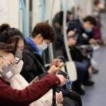 China diz que epidemia de coronavírus ainda é “sombria” e pede mais ações