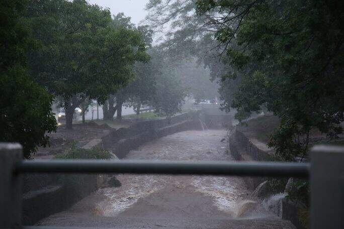 Defesa Civil emite alerta de chuvas intensas pontuais para Campo Grande nesta quinta-feira