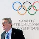 Presidente do COI resiste à ideia de adiar Olimpíada: ‘Não é jogo de futebol’