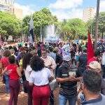 Manifestantes fazem ato contra Bolsonaro na Praça Ary Coelho no Dia da Consciência Negra