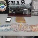 Caminhoneiro que descarregava carne é preso com cocaína avaliada em R$ 75 mil