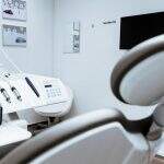 Justiça nega apelação de clínica para condenar dentista que reclamou do antigo trabalho no Facebook