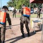 Prefeitura, Exército e Marinha desinfetam ruas para realização de feiras na Jacy e Piratininga