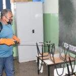 A dois meses do retorno, escolas municipais passam por desinfecção e adaptações em Campo Grande
