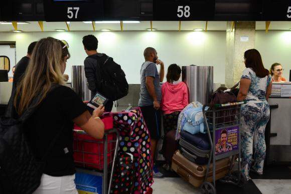 Cobrança de bagagens pode ser considerada venda casada, diz Senacon