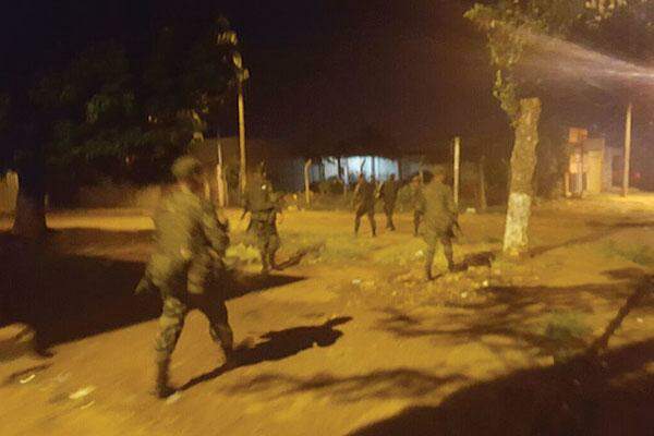 Exército suspende operação para achar armas, mas mantém ‘ações pontuais’