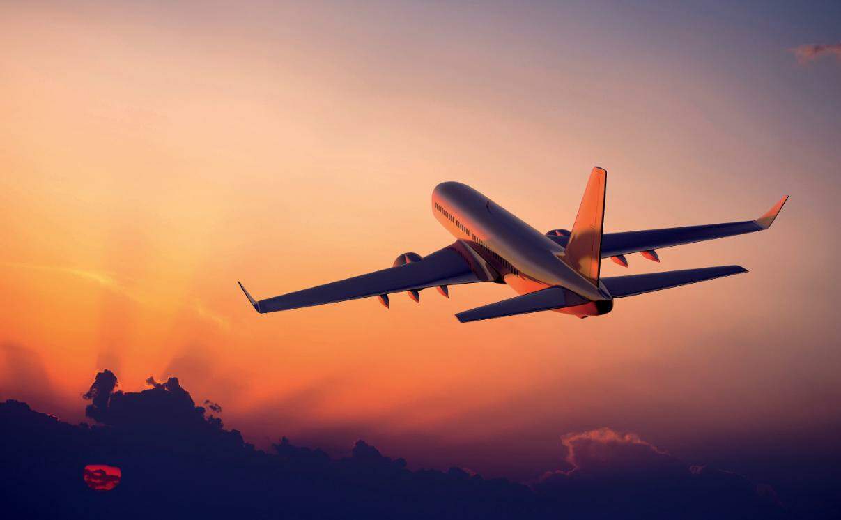 Companhia aérea e agência de viagens são condenadas a indenizar cliente em R$ 10 mil