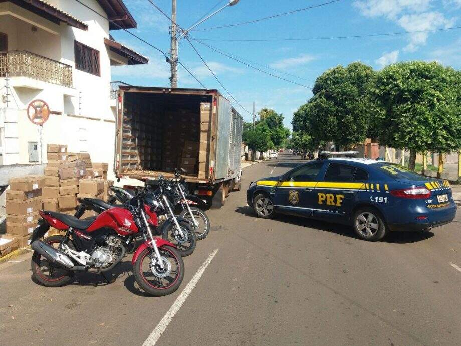 Em carga de caminhão-baú, motos furtadas na Capital são recuperadas em Miranda