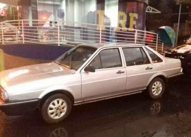 Carro roubado em Curitiba há 23 anos é recuperado na Ponte da Amizade