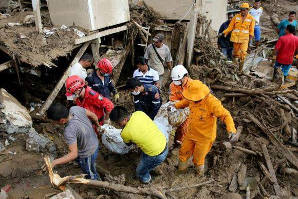 Sobe para 321 total de mortos em decorrência de chuvas na Colômbia