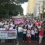 Caminhada pela Paz reúne 700 e chama atenção para a violência contra as mulheres