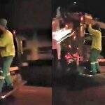 VÍDEO: Gari é flagrado em ‘dancinha’ no caminhão e vira sucesso nas redes