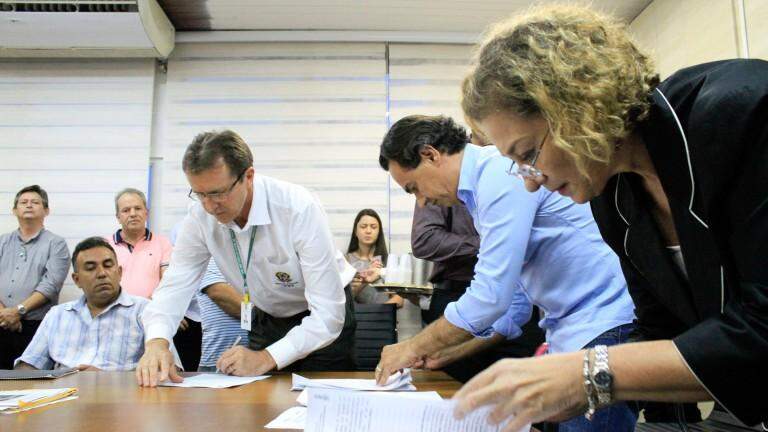 Prefeitura e IFMS firmam parceria para mapear microbacia do Lagoa