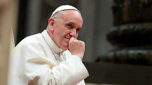 Papa Francisco condena ataques terroristas a igrejas no Egito