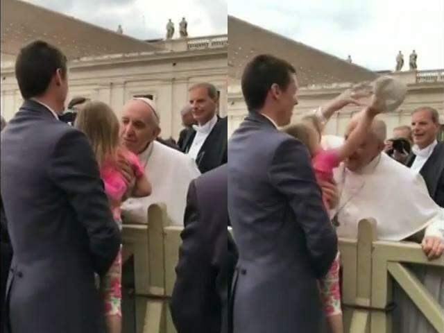 VÍDEO: menina de 3 anos fica famosa depois de ‘roubar’ solidéu do Papa Francisco