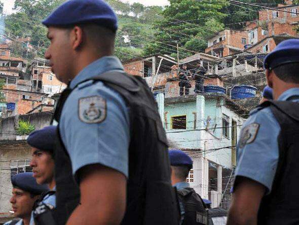 Quase 2 mil crianças ficam sem aula após morte de PM na zona norte do Rio