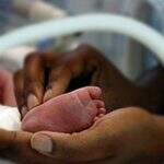 Prematuro, bebê Yago está reagindo bem na UTI Neonatal, revela Santa Casa