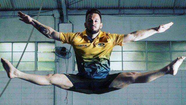 O atleta afirma que a ginástica é um ambiente machista e preconceituoso (Foto: Reprodução Instagram)