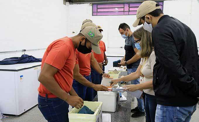 Governo de MS inicia distribuição do terceiro lote de vacina aos municípios