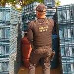 Homem é preso traficando 900 kg de maconha escondida em carga de tomate
